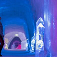 Snowhotel Kirkenes 365 Visit